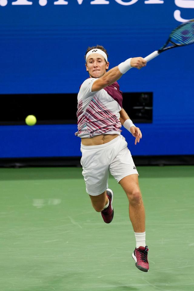 开云体育中国-世界网球队轻取美国网球队，阿尔卡拉斯高光表现