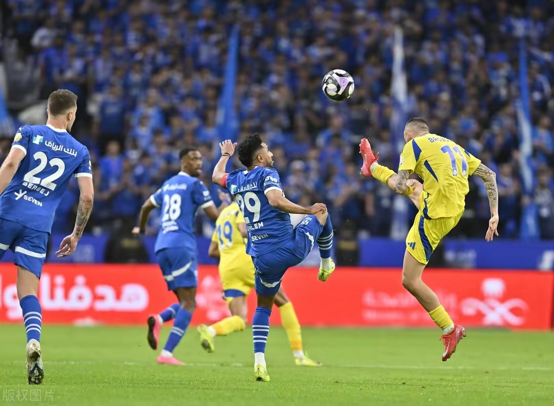 比利亚雷亚尔在主场力挽狂澜，取胜