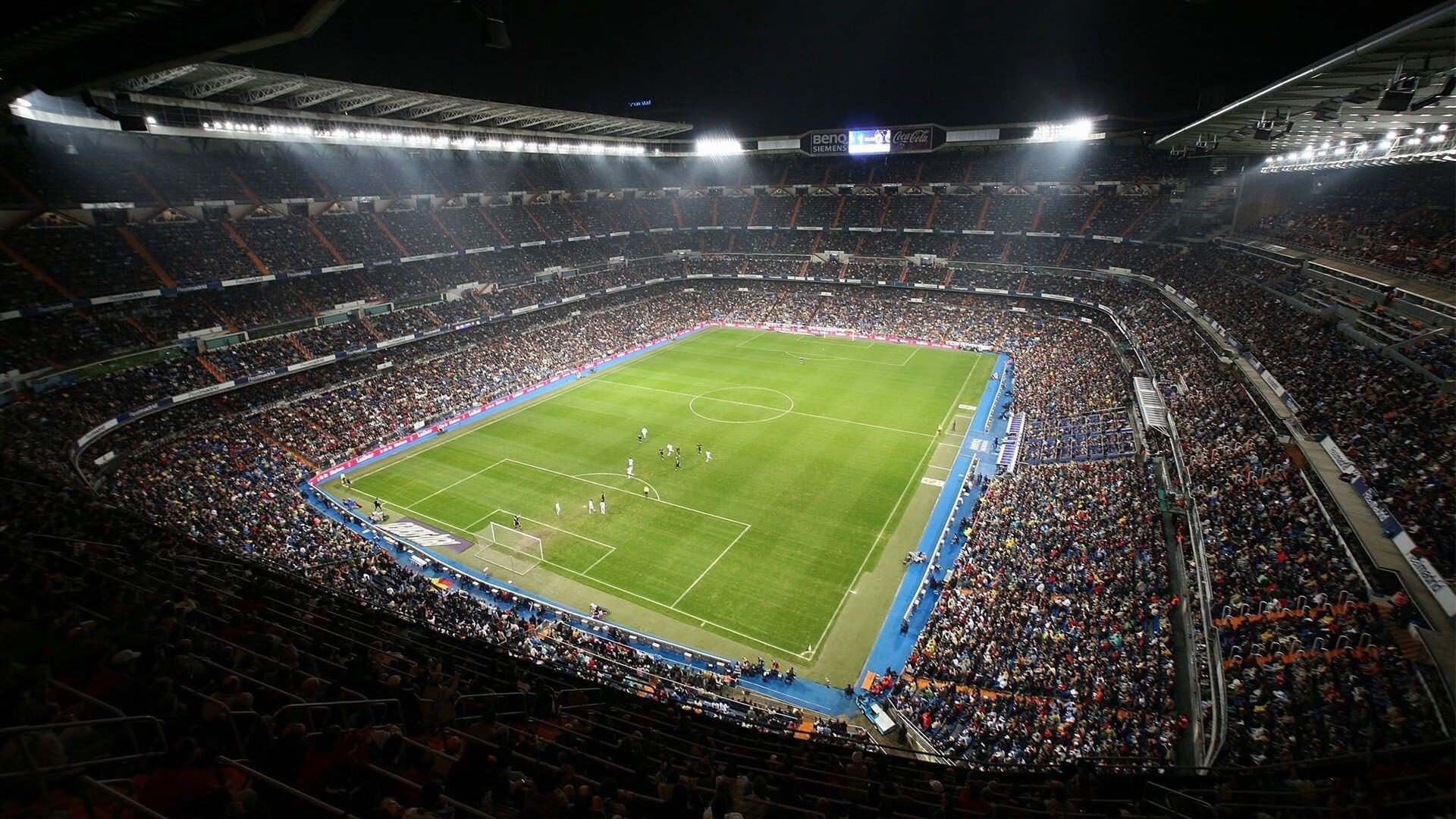 那一夜,利物浦横扫巴萨,拉什福德惊艳四座—足球史上无法复刻的孤本传奇